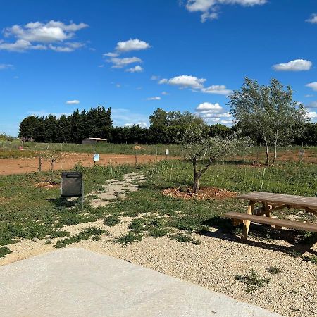 Studio A La Ferme Villa Arles Luaran gambar